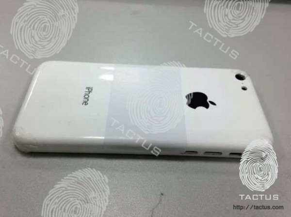 Is this the exterior of the “cheap” iPhone? 1 cheapiphone
