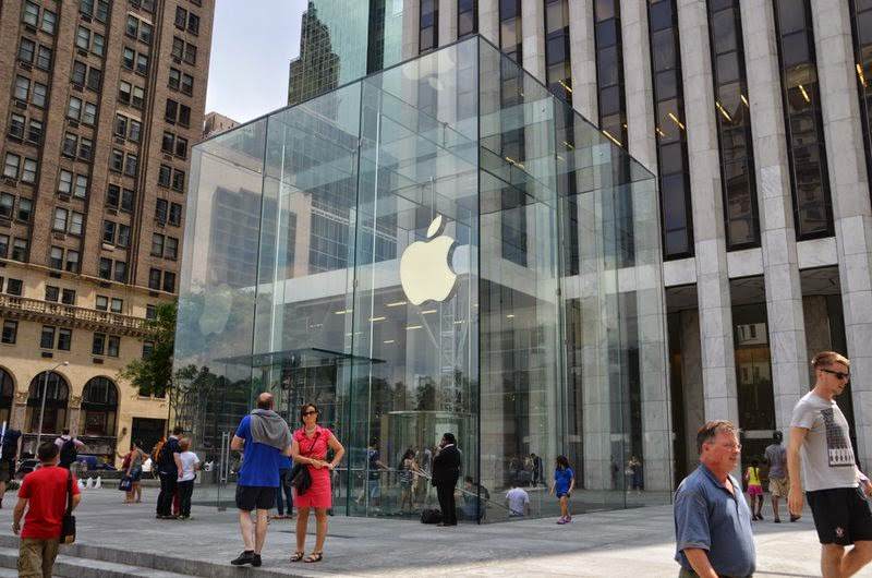 APPLE STORE