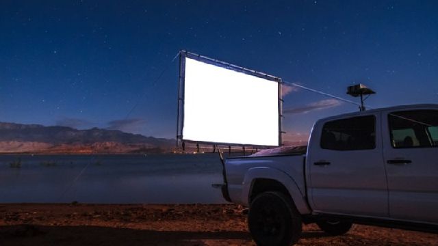 9363165_Hitch-Theaters-makes-the-drive-in-theater_19141639_m