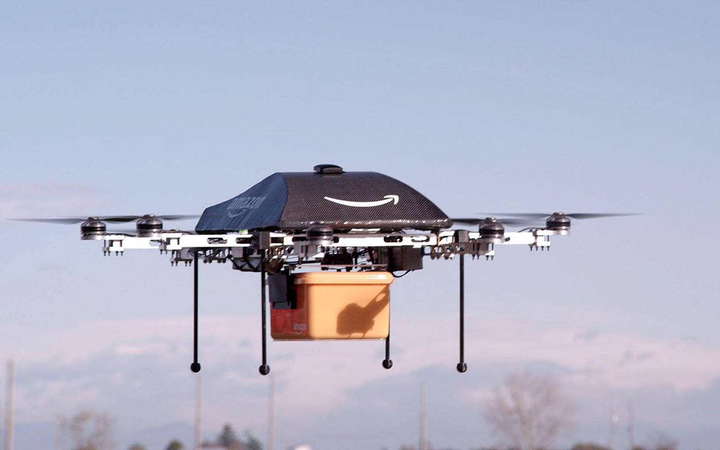 Η νέα πατέντα της Amazon για τους drone παράδοσης 1 amazon_drone_120213