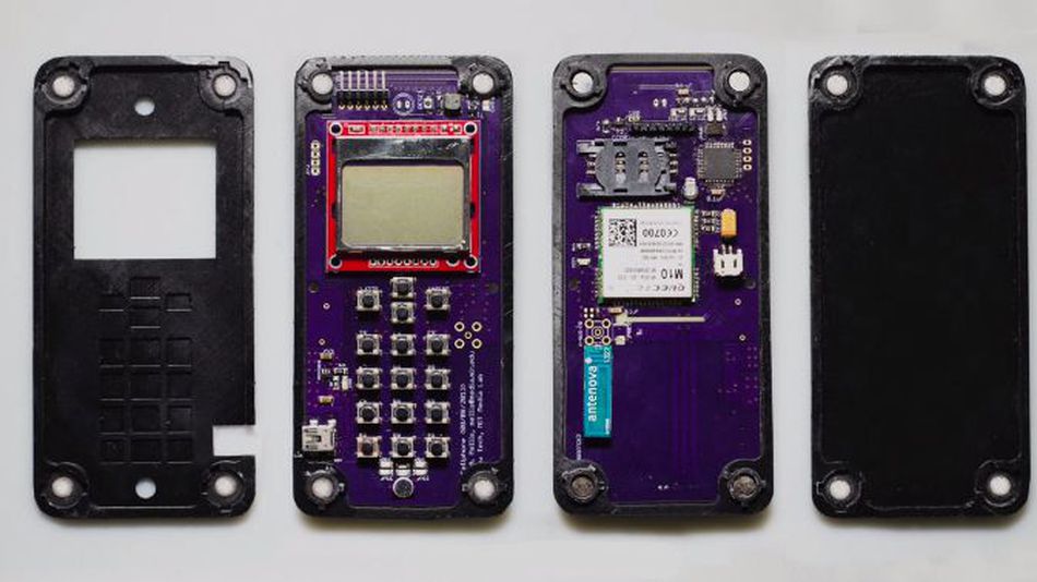 MIT scientists invent a self-generating cell phone https-%2F%2Fblueprint-api-production.s3.amazonaws-mobile