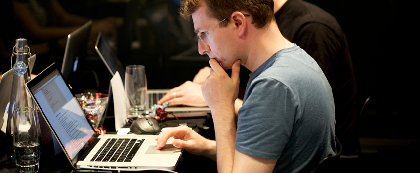 Η διαφορά μεταξύ προγραμματιστών, coder, developer και μηχανικών 1 jixee-blog-programmer-developer