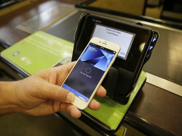 Apple και Samsung, η Xiaomi μόλις ξεκίνησε tap-to-pay στην Κίνα 1 apple_pay_stores_02_ap-Xiaomi